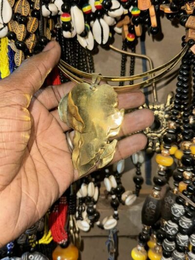 Collier Afrique Doré